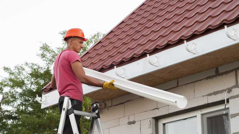 Why Contact Professionals For Your Seamless Gutters Installation