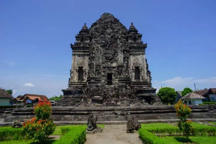 Kalasan Temple, a Historical Temple in Sleman Which is Synonymous with the Hindu Buddhist Kingdom