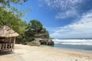 Slili Beach
